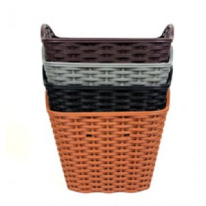 Plastic car basket